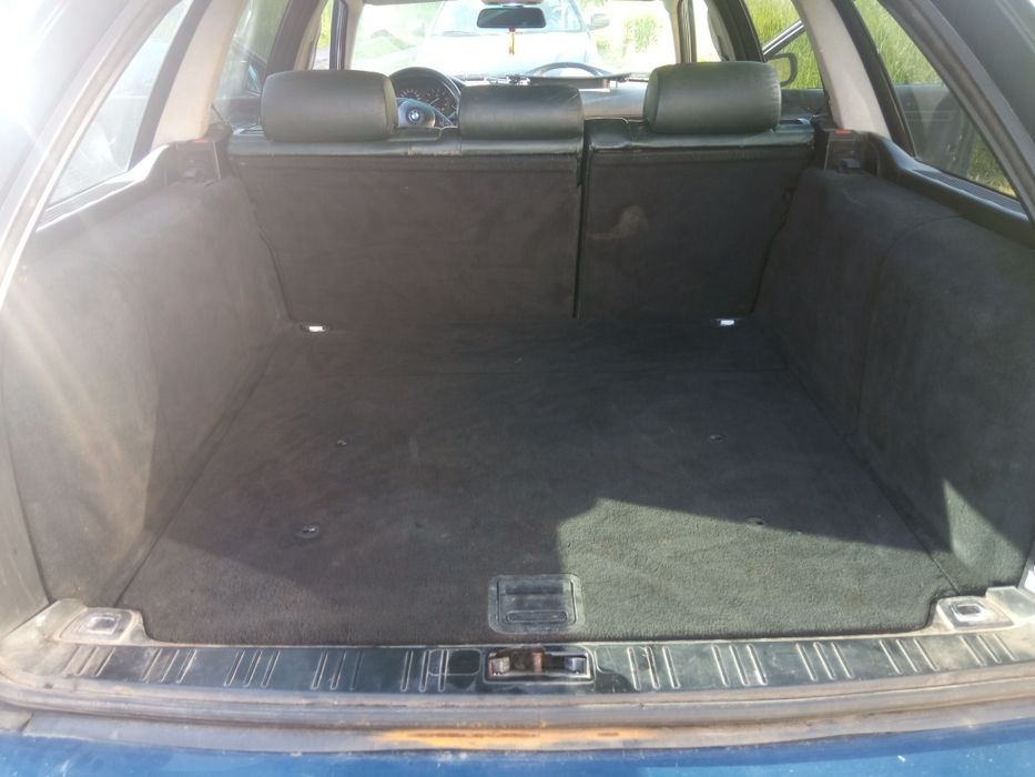 E39 części w super stanie nowe dostępne elementy sedan touring