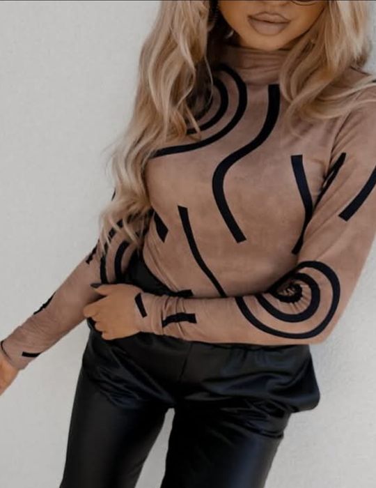 Wyprzedaż Piękna bluzka za grosze S-M