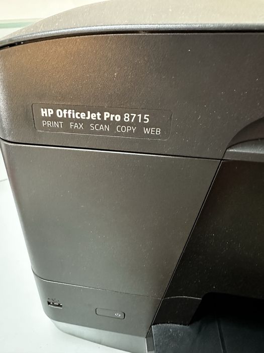 Impressora HP officejet Pro 8715