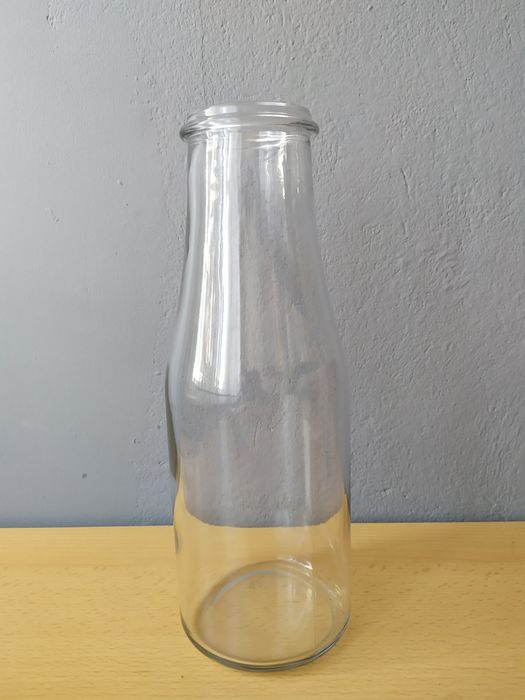Szklana butelka na mleko wazon karafka Ikea