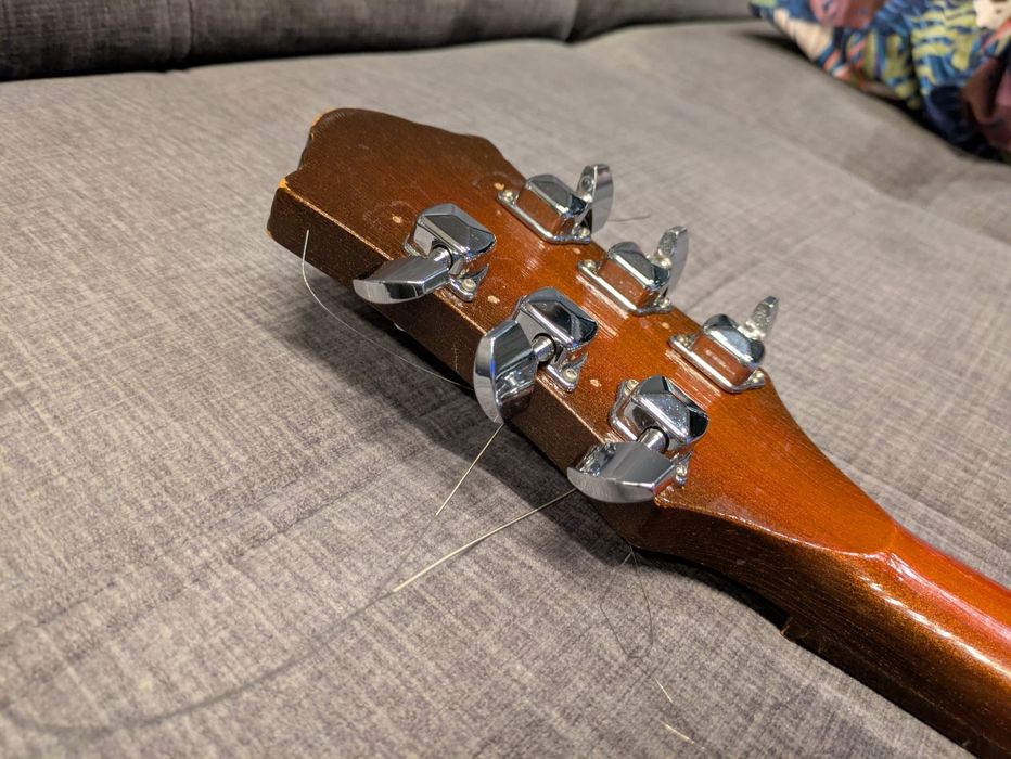 Gitara elektryczna Malwa defil