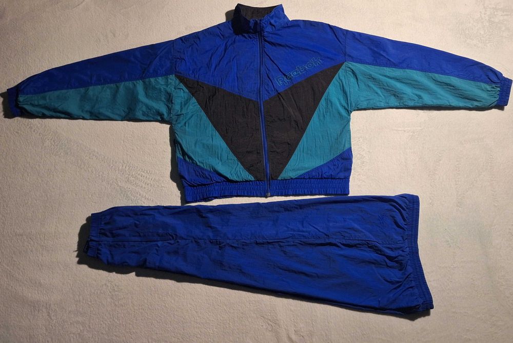 Vintage z lat 90|Completny dres Reebok |Ultrarzadki kolor|Stan idealny