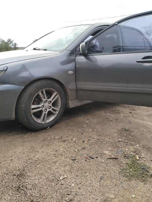 Митсубиси Лансер 9