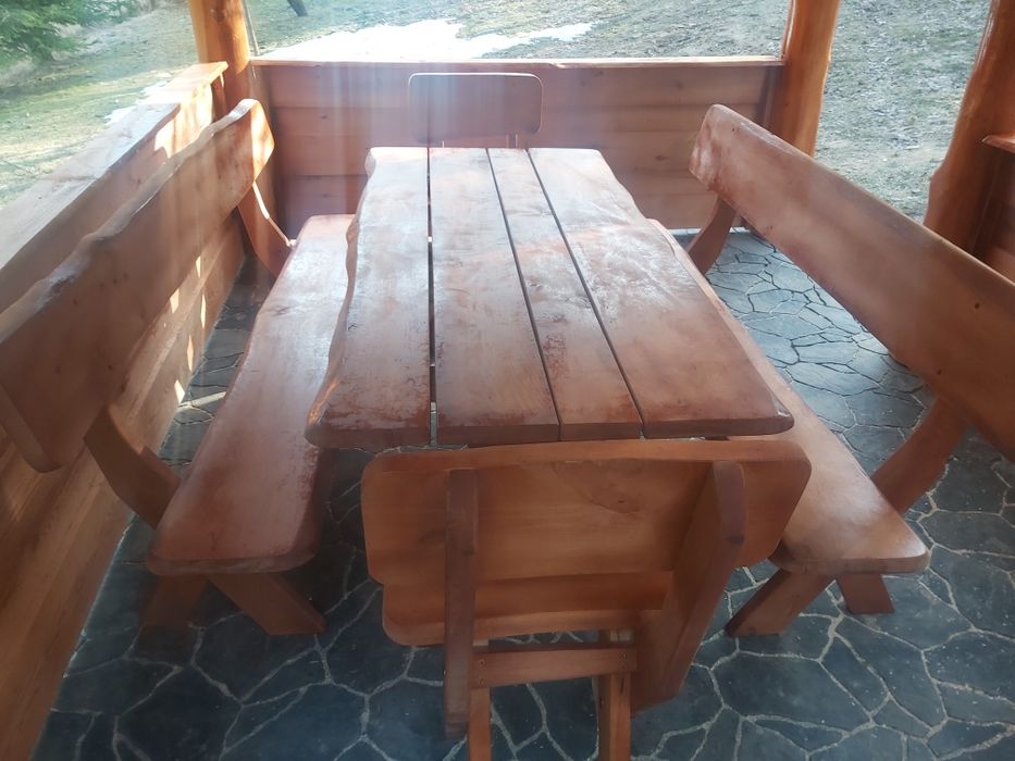 Meble ogrodowe do altany