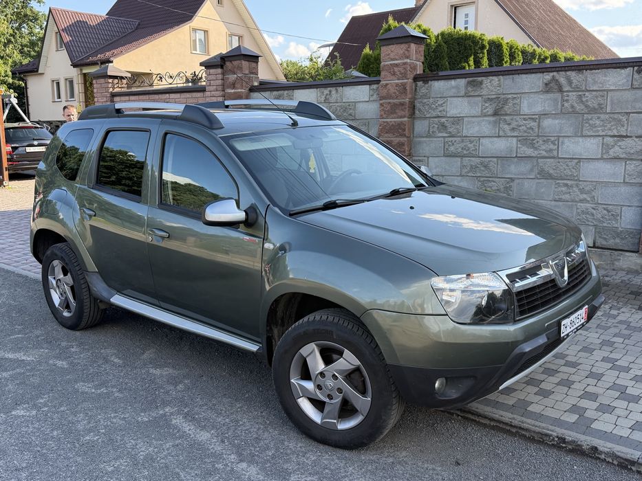 Dacia duster 1.6 бензин 4x4  2013 рік