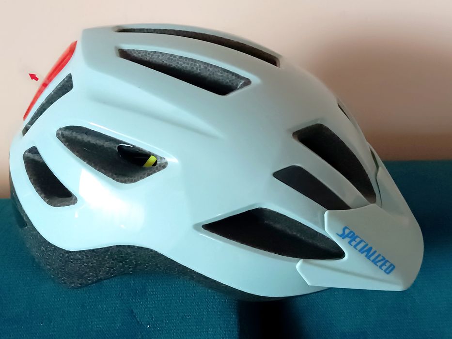 Kask Specialized Shuffle MIPS z LED