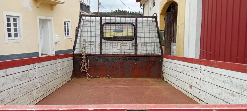 Carrinha Isuzu NKR 2.8 Caixa Aberta