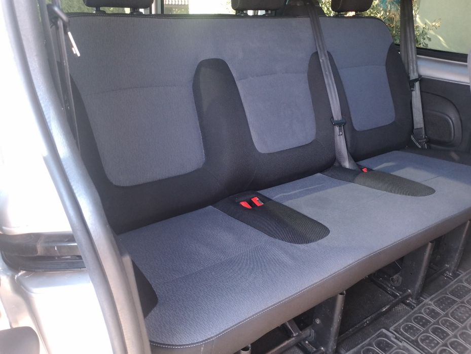 Wynajem bus 9 osobowy