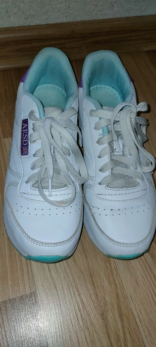 Продам взуття...