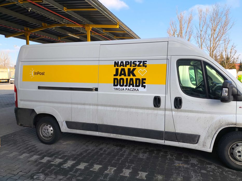 InPost magnesy reklamowe