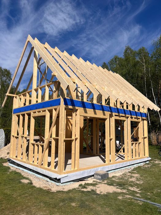 Konstrukcja szkielet domu  35m2 Lublin+ poddasze 35m2 c24