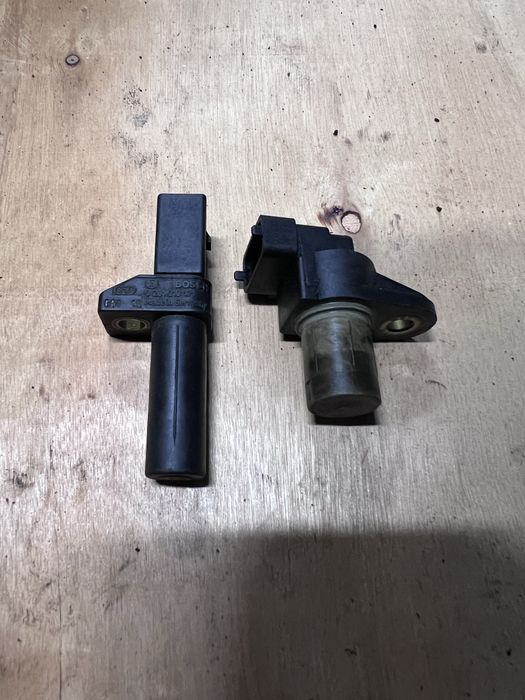 Датчик колінвала розпредвала Mercedes 2.2 2.7 cdi