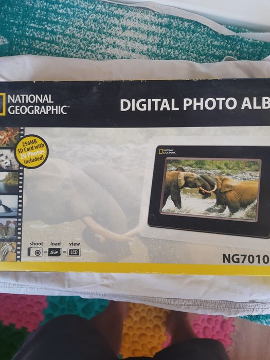 Фоторамка цифровая электронная NG7010B/W