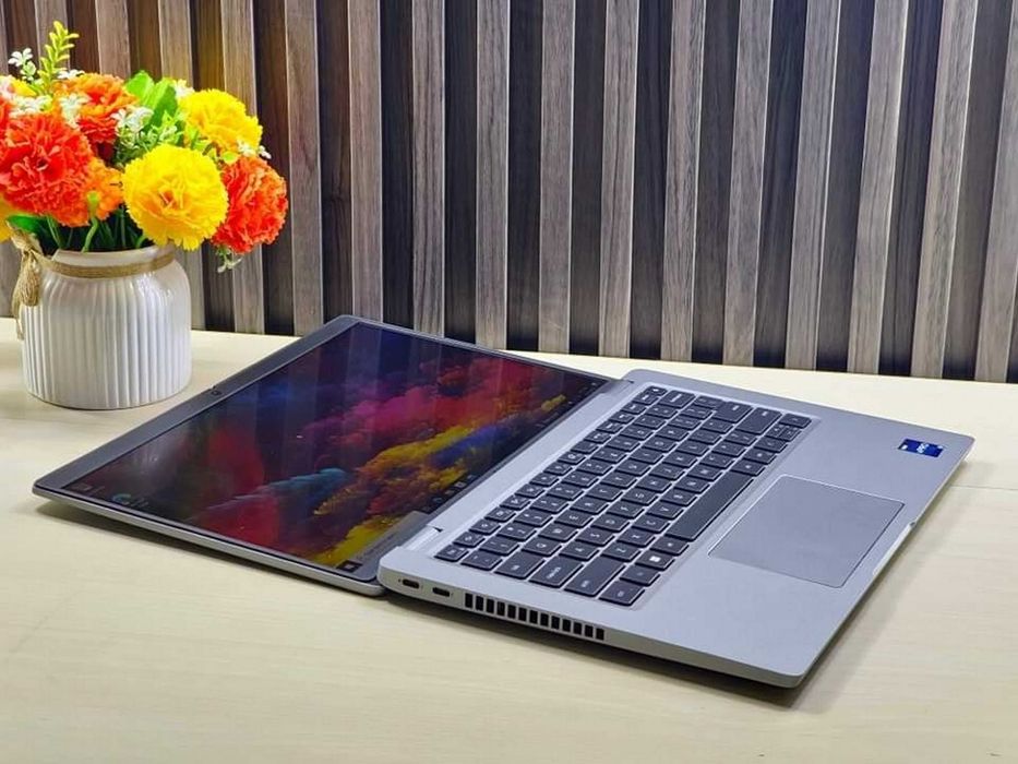 Dell Latitude 14" i5/16GB/256Nvme linha Profissional