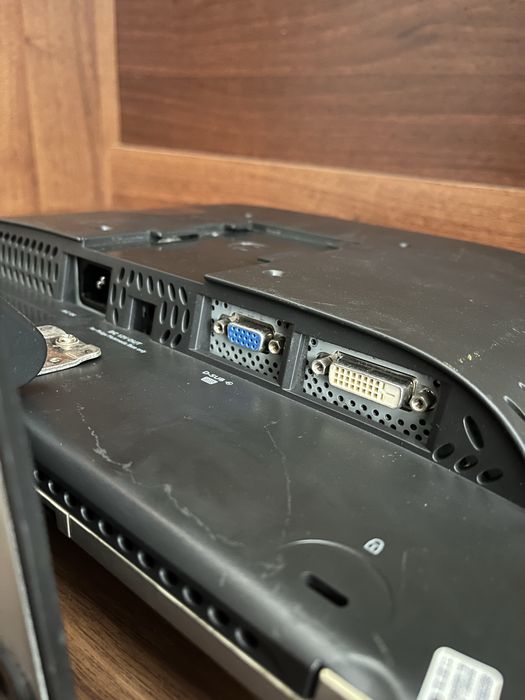 Монітор для касових апаратів (POS-систем)Philips 150B3/150P VGA/DVI-D