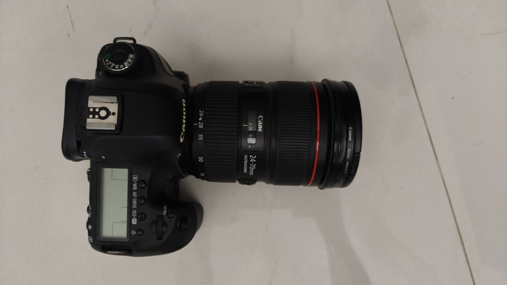 Câmara Canon 5D Mark III com Lente 24-70mm à Venda!