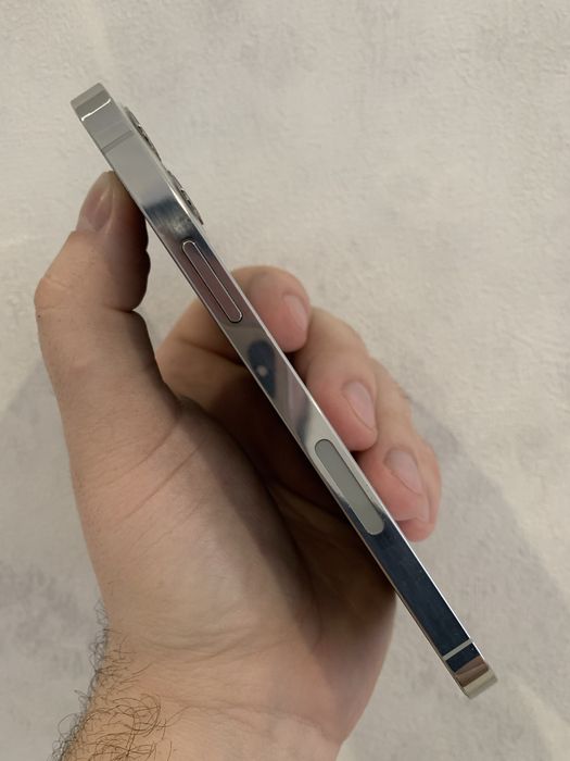 iPhone 12 Pro 128GB Silver Neverlock