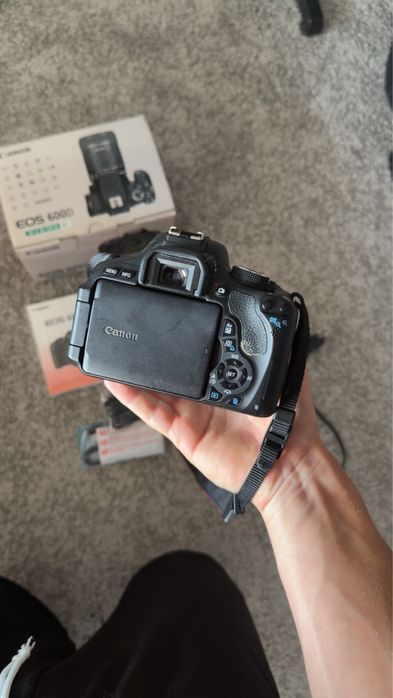 Canon EOS 600D aparat
