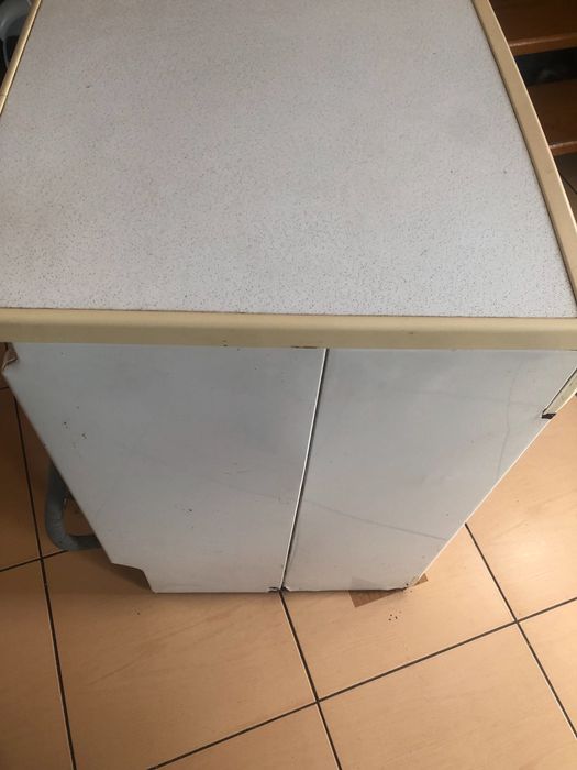 Продам стиральную машину ZANUSSI 1200 оборотов сушка