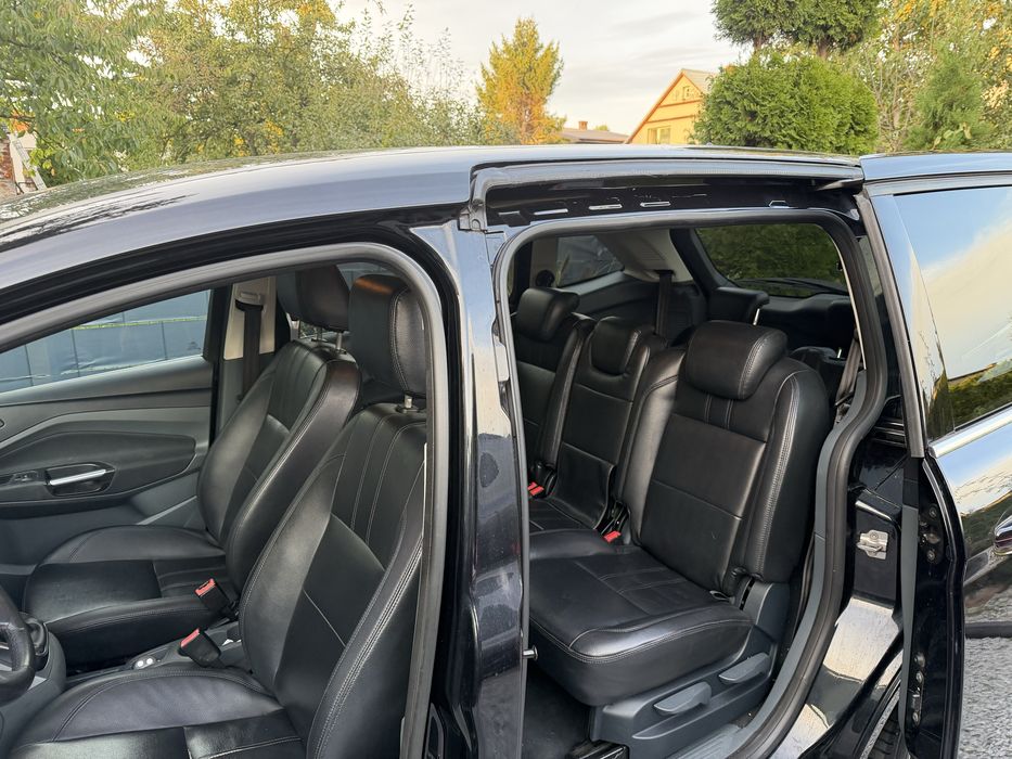 Ford Grand C-Max 7-osobowy
