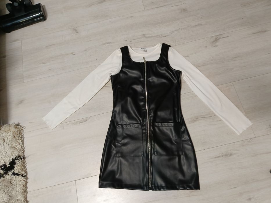 Sukienka ala skórzana 146/152