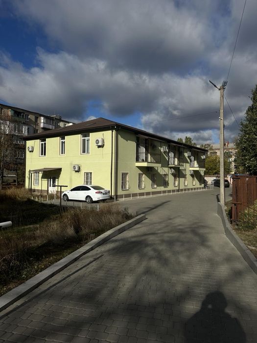Оренда кабінетів 40, 26, 22 м2;