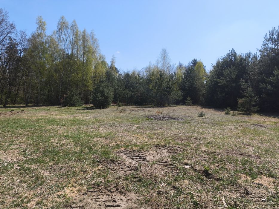 Sprzedam działkę budowlaną 1600 m2