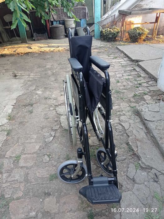 Інвалідна каляска