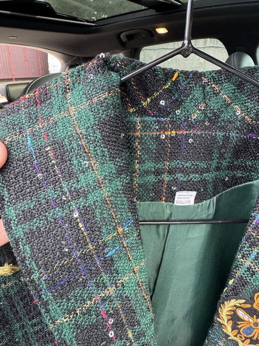 Костюм с твида, новый