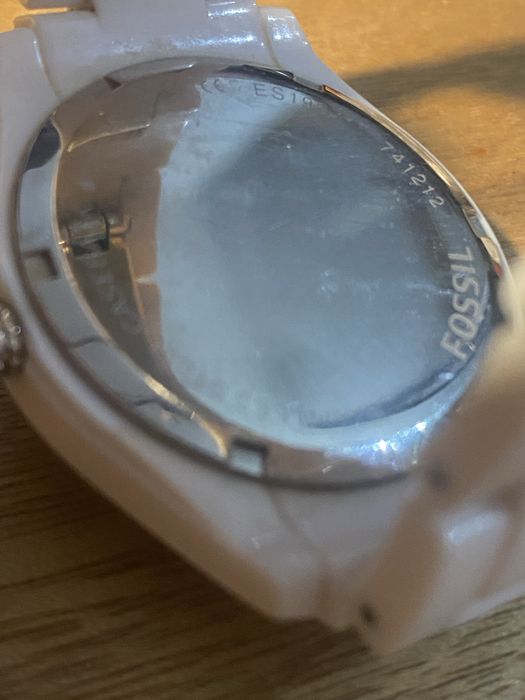 Zegarek Fossil biały