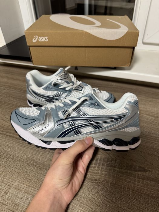 asics gel-kayano 14