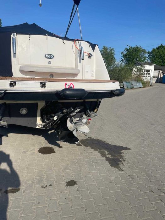 Łódź motorowodna  Rinker 260