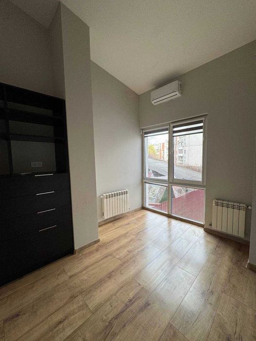 Здам будинок можна жити і працювати