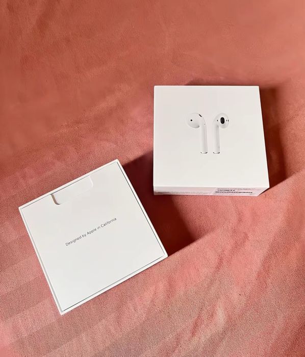 Apple Airpods 2.ª geração