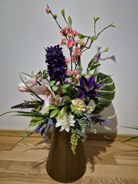 Kompozycja wiosenna/wielkanocna do wazonu