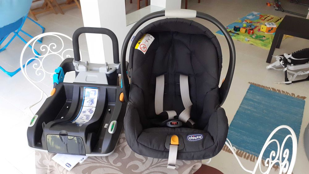 Cadeirinha de segurança para bebé