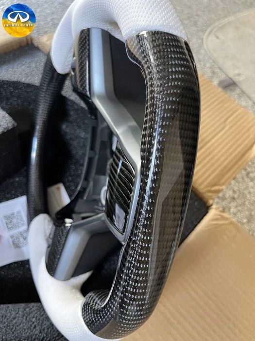 Рулевое колесо Tesla Model Y/3 из углеродного волокна