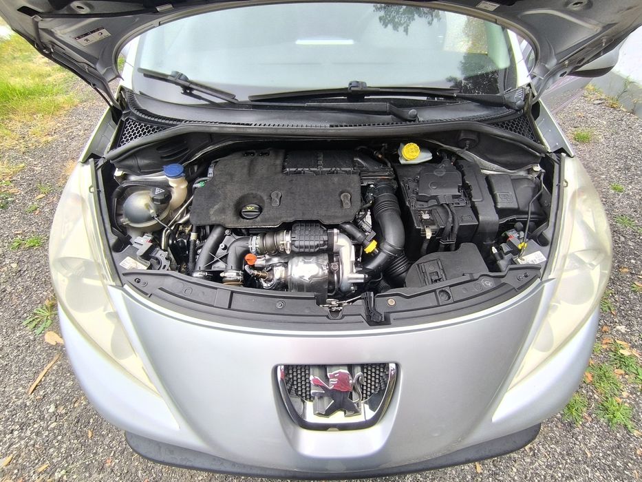 Peugeot 207 SW 1.6 HDI Sport Nacional Panorâmico