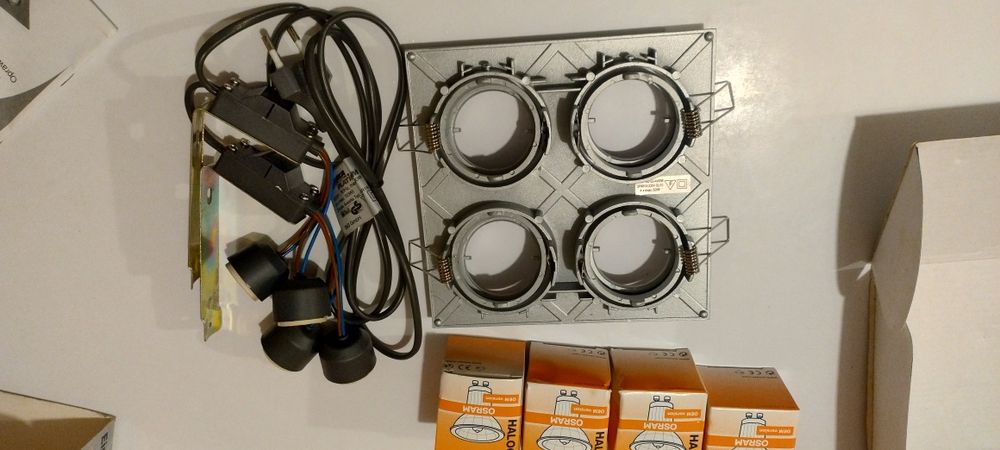 Oprawa sufitowa, oczka. Osram.