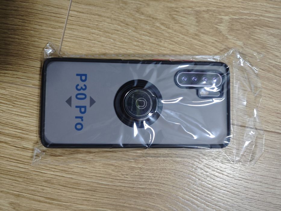 Zestaw Etui/plecki  do Huawei P30 pro pierścienie magnetyczny.