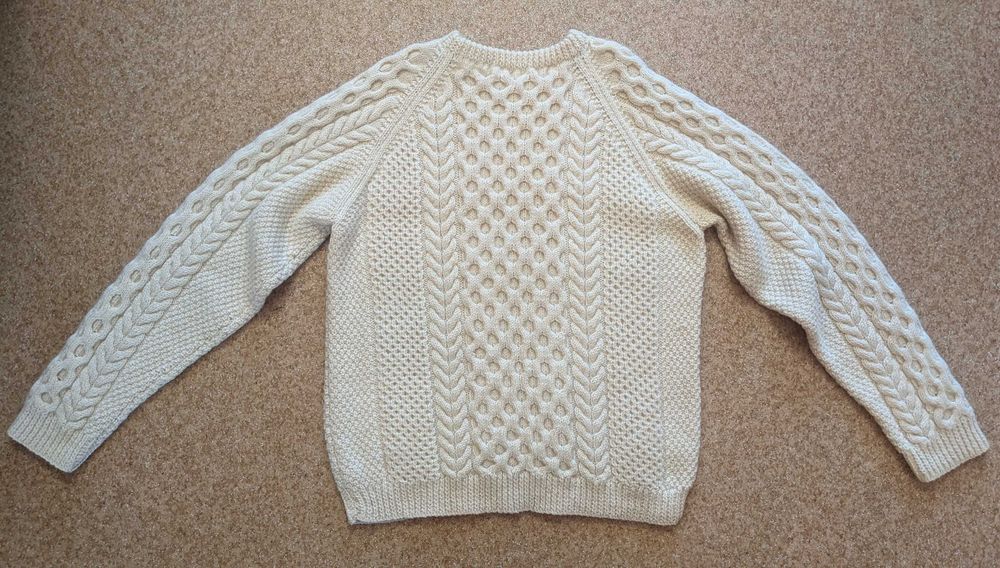 Мужской шерстяной свитер,  косами