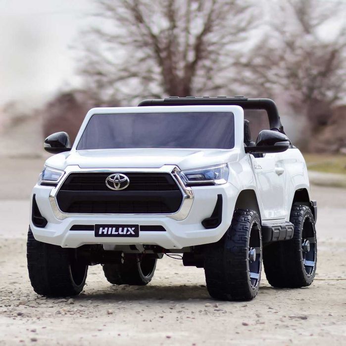 Pickup TOYOTA OFFROAD 4x4 SUV Elektryczny Auto Akumulator RC 2 DZIECI