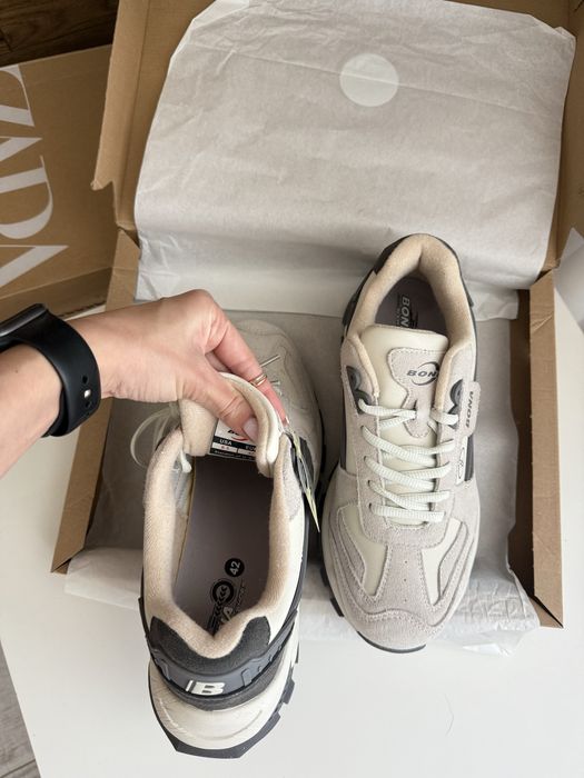 Чоловіче дихаюче спортивне взуття bona, зручні кросівки 42