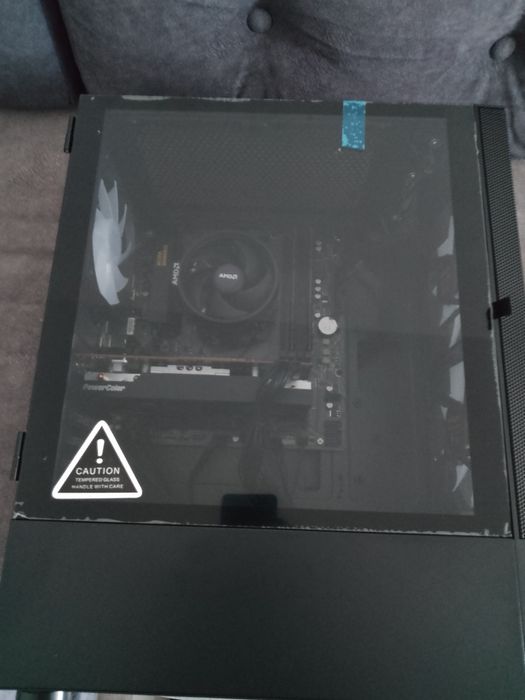 Komputer do gier RX 6600 Ryzen 5 16gb ram ddr4 gamming