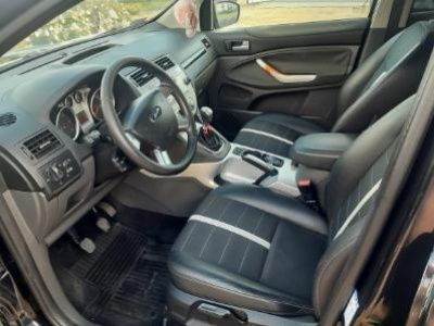 Fotrd Kuga 2009 .
