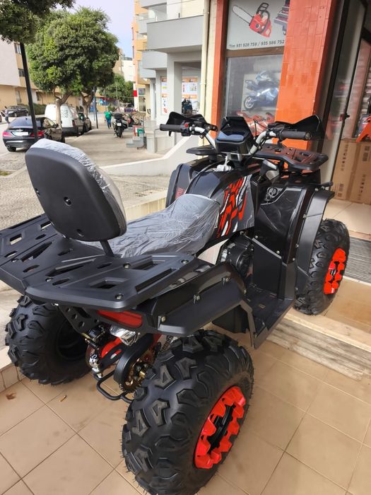 Moto 4 nova 180cc para 2 pessoas