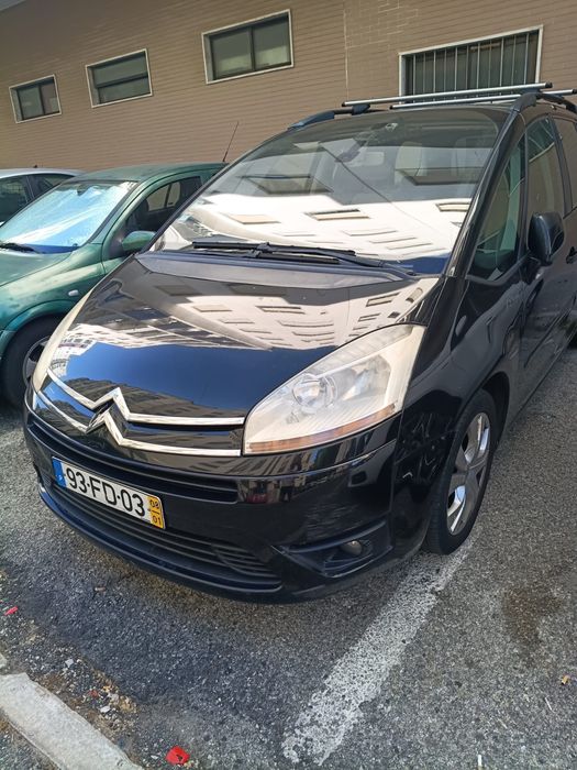 Citroën C4 Grand Picasso, ano 2008, com motor 1.6 HDi de 110 CV e caixa automática.