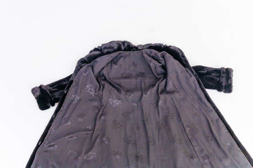 Шуба норкова чорна