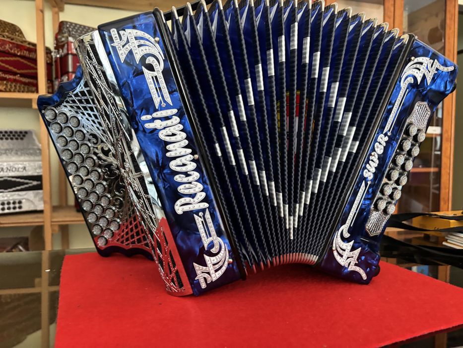 Concertinas novas à 3voz direta