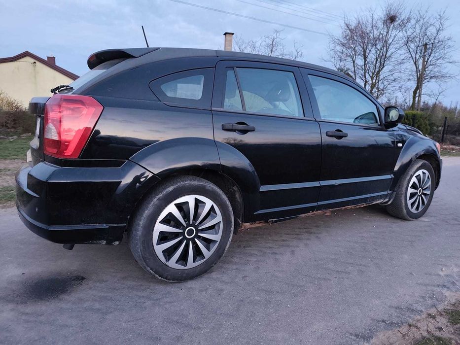 Samochód dodge caliber 1.8 LPG